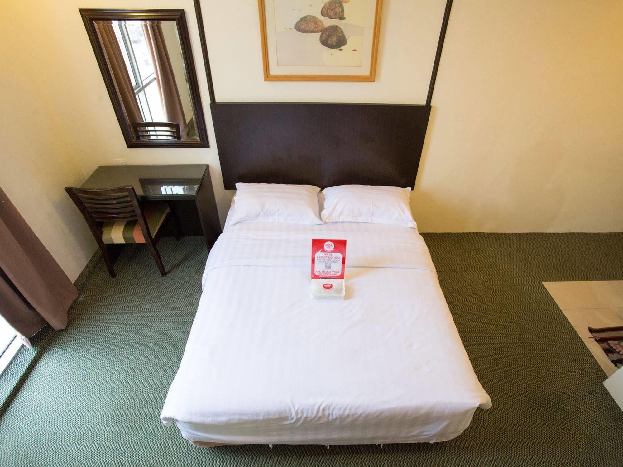 Nida Celestial Hotel 2*